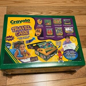 BRAND NEW Crayola Travel Case with Art Supplies